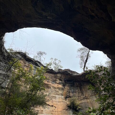 Gooch's Crater Hike Guide - Under dargan Arch
