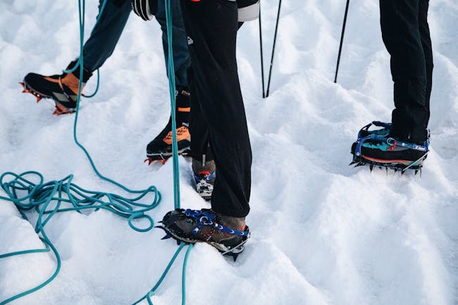 How To Hike In Winter - Crampons