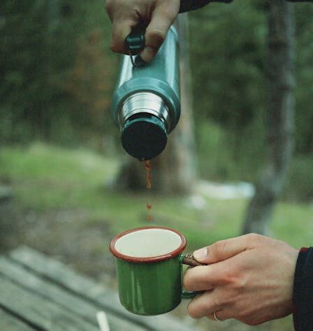 What Is The Best Food For Day Hiking? - Thermos