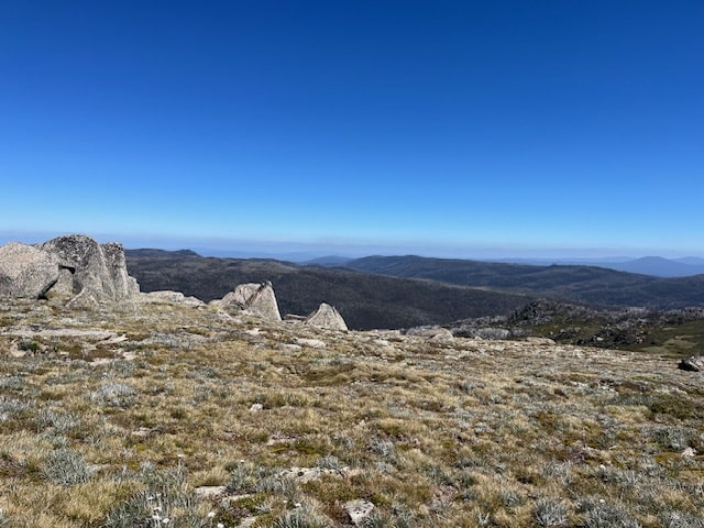 Mount Kosciuszko Facts - Views of the hike